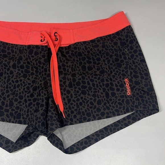 Reebok Women's Gray Orange Shorts Size Medium M - Picture 2 of 7